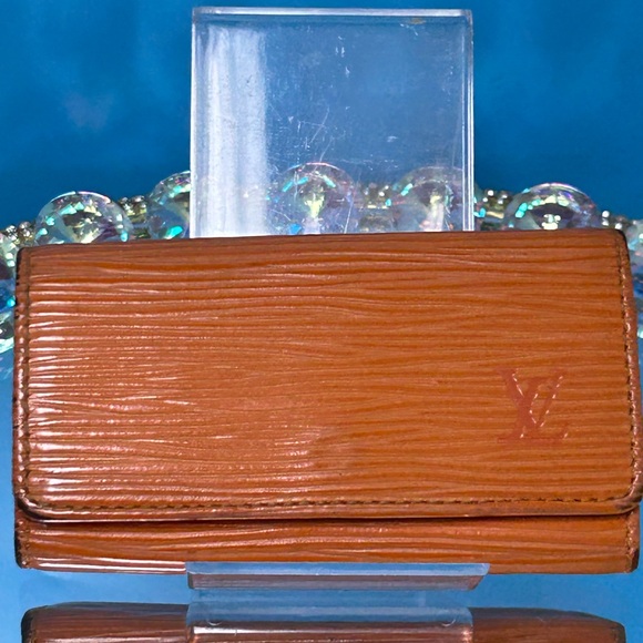 Louis Vuitton Handbags - Louis Vuitton Orange Key Holder